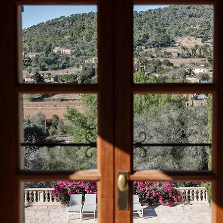 Villa C'an Talaieta Luxurious *
